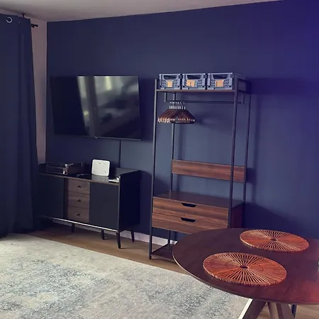 CuxHeaven - modernes Studio-Apartment direkt am Meer mit Pool, Sauna und Massage-2